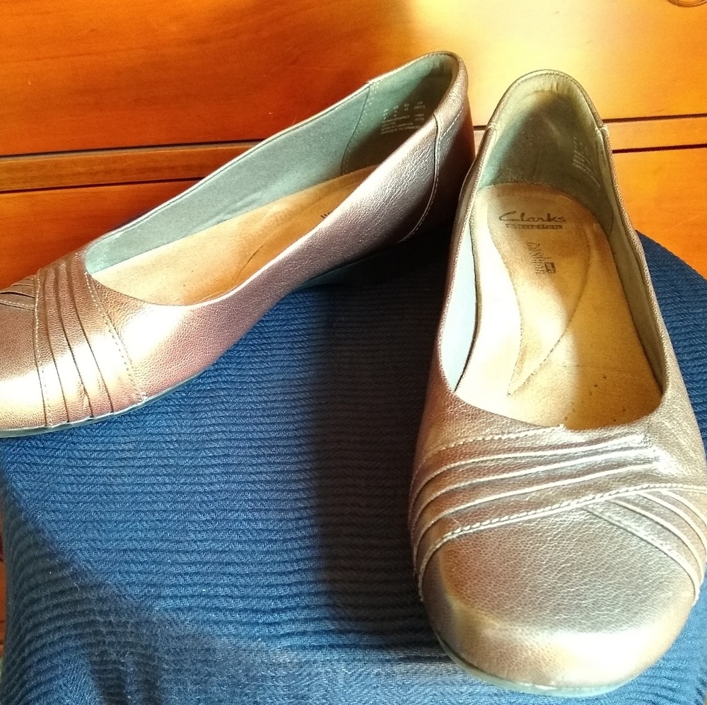 Clark's golden bronze flats